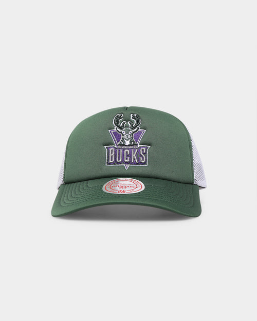 Mitchell & Ness Milwaukee Bucks 'NBA Off The Backboard' Trucker Snapback Green