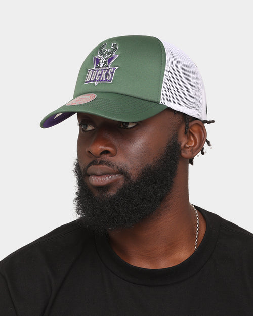 Mitchell & Ness Milwaukee Bucks 'NBA Off The Backboard' Trucker Snapback Green