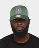 Mitchell & Ness Milwaukee Bucks 'NBA Off The Backboard' Trucker Snapback Green