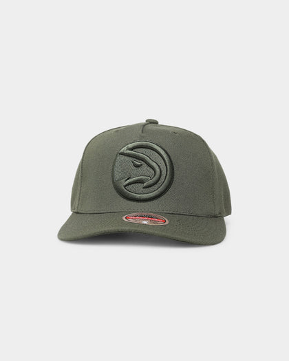 Mitchell & Ness Atlanta Hawks Tonal Logo Classic Snapback Olive