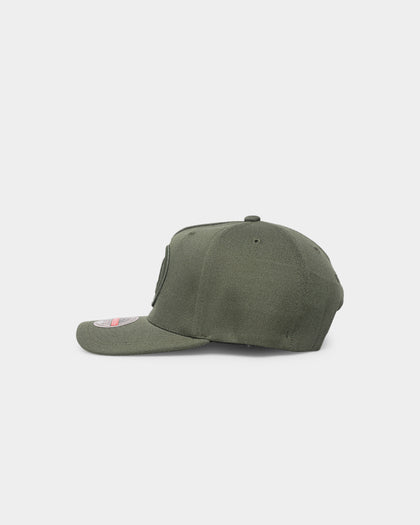 Mitchell & Ness Atlanta Hawks Tonal Logo Classic Snapback Olive