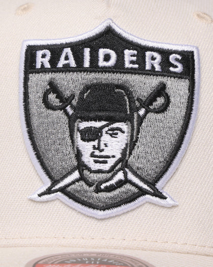 Mitchell & Ness Las Vegas Raiders Tonal Logo Classic Snapback Khaki