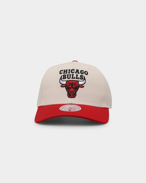 Mitchell & Ness Chicago Bulls 'Wool Blend' Snapback Vintage White