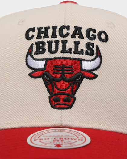 Mitchell & Ness Chicago Bulls 'Wool Blend' Snapback Vintage White