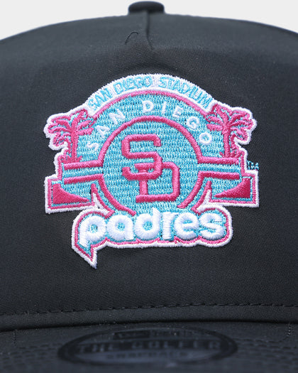 New Era San Diego Padres 'Neon Nights' Prolight Old Golfer Snapback Black/Neon
