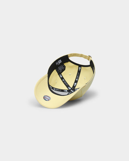 New Era Women's New York Yankees "Yankees Colour Pop" 9FORTY Strapback Soft Yellow