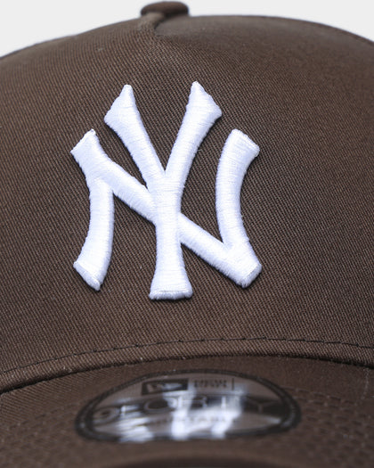 New Era New York Yankees "Yankees Colour Pop" 9FORTY A-Frame Snapback Walnut