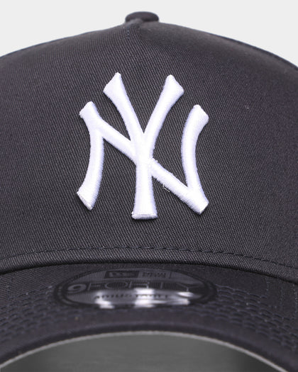 New Era New York Yankees 'Patch Up' 9FORTY A-Frame Snapback Original Team Colours