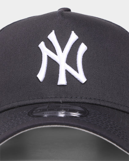 New Era New York Yankees 'Patch Up' 9FORTY A-Frame Snapback Original Team Colours