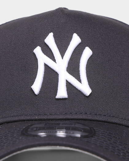 New Era New York Yankees 'Patch Up' 9FORTY A-Frame Snapback Original Team Colours