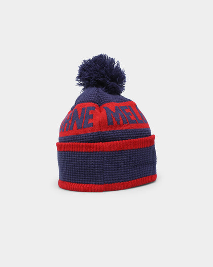 New Era Melbourne Demons AFL Opening Bounce 2022 Pom Waffle Wordmark Beanie Navy