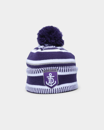 New Era Fremantle Dockers AFL Opening Bounce 2022 Pom Wordmark Beanie Purple