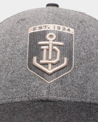 New Era Fremantle Dockers 'Melton Wool Cap' AFL '22 59FIFTY Low Profile Fitted Dark Grey