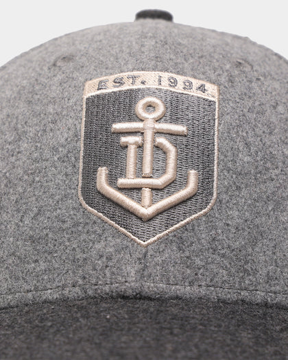 New Era Fremantle Dockers 'Melton Wool Cap' AFL '22 59FIFTY Low Profile Fitted Dark Grey
