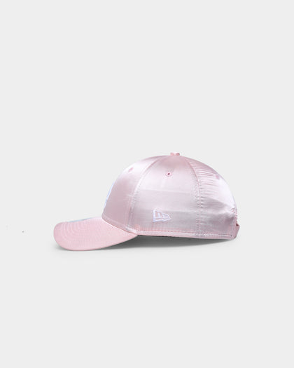 New Era Women's Los Angeles Dodgers 'Satin' 9FORTY Cloth Strapback Baby Pink