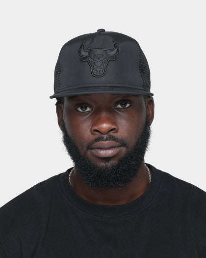 New Era Chicago Bulls Trucker Golfer Snapback Black/Black