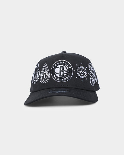 New Era Brooklyn Nets 'OG Team Paisley Embroidery' 9FORTY A-Frame Snapback Original Team Colours