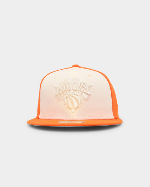 New Era New York Knicks 'Tonal Two-Tone' 59FIFTY Fitted Light Beige