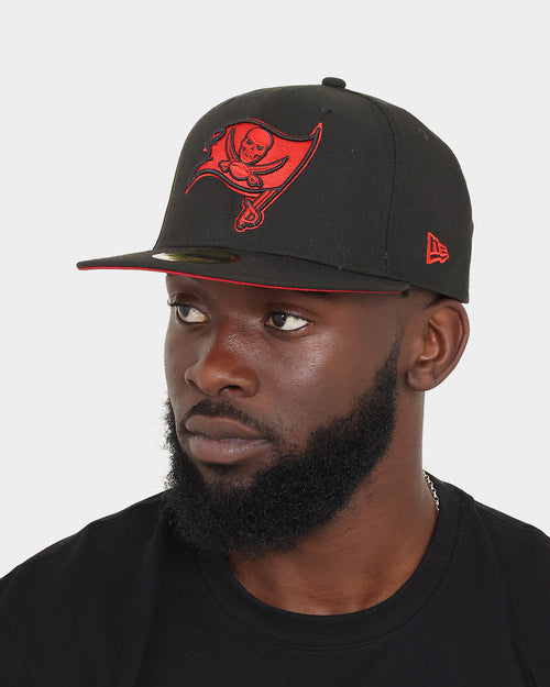 New Era Tampa Bay Buccaneers "Scarlet Bottom" 59FIFTY Fitted Black/Scarlet