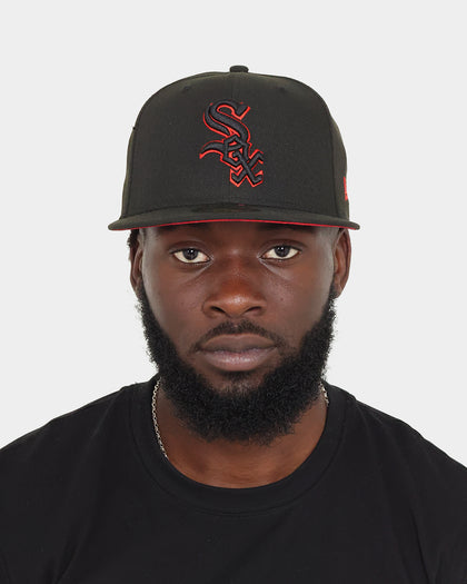New Era Chicago White Sox "Scarlet Bottom" 59FIFTY Fitted Black/Scarlet