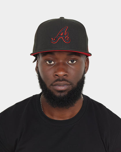 New Era Atlanta Braves "Scarlet Bottom" 59FIFTY Fitted Black/Scarlet