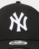 New Era Women's New York Yankees 'Black White Visor Script' 9FORTY Strapback Black/White