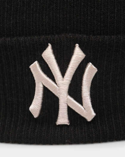 New Era New York Yankees Cuff Thin Knit Beanie Black/Stone