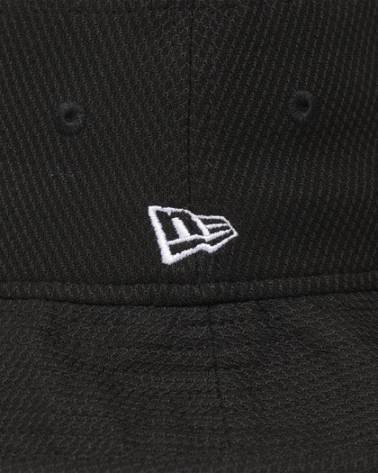 New Era New York Yankees Water Resistant Bucket Hat Black/Original Team Colours