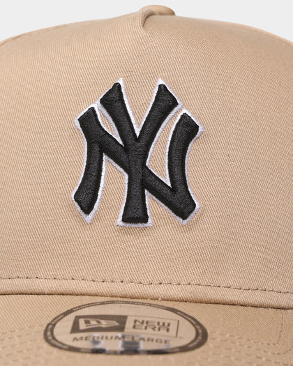 New Era New York Yankees 'Camel Black White' 9FORTY K-Frame Snapback Camel/Black