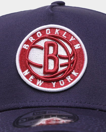 New Era Brooklyn Nets 9FORTY A-Frame Snapback Light Navy/Pinot Wine