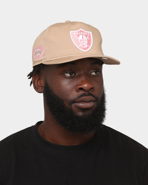 New Era Las Vegas Raiders 'Tumbleweed Sundae' Old Golfer Snapback Khaki/Pink