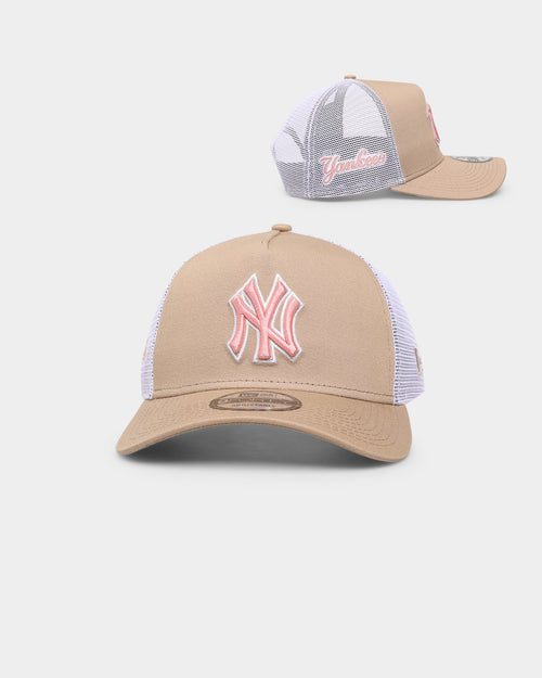 New Era New York Yankees 'Tumbleweed Sundae' 9FORTY A-Frame Trucker Snapback Khaki/Pink