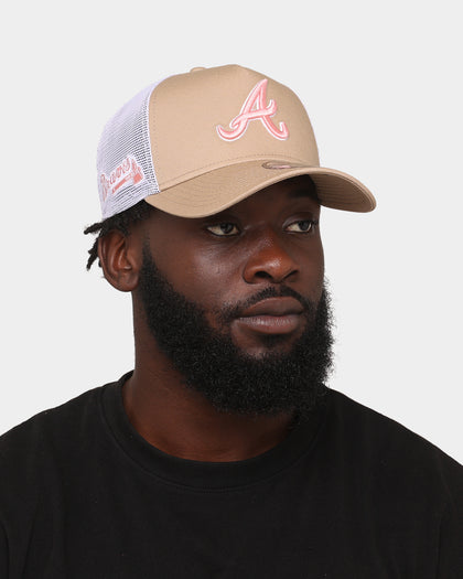 New Era Atlanta Braves 'Tumbleweed Sundae' 9FORTY A-Frame Trucker Snapback Khaki/Pink