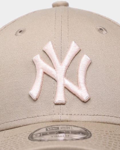 New Era Kids' New York Yankees 'Mother's Day' 9FORTY Casual Strapback Camel/Pink