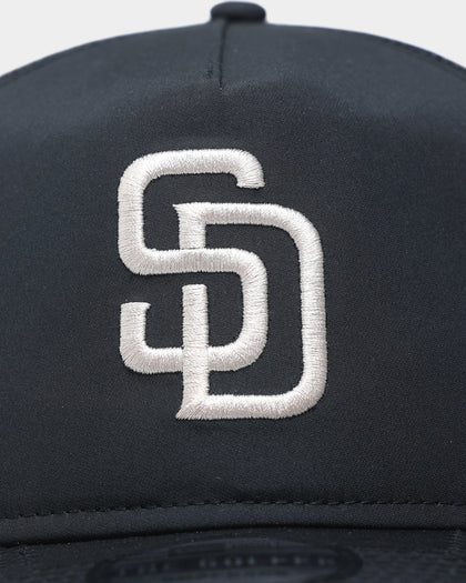 New Era San Diego Padres 'Black Stone' Prolight Golfer Trucker