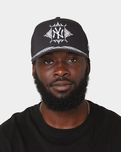 New Era New York Yankees 'Flare Designs' 9FORTY A-Frame Trucker Snapback Original Team Colours