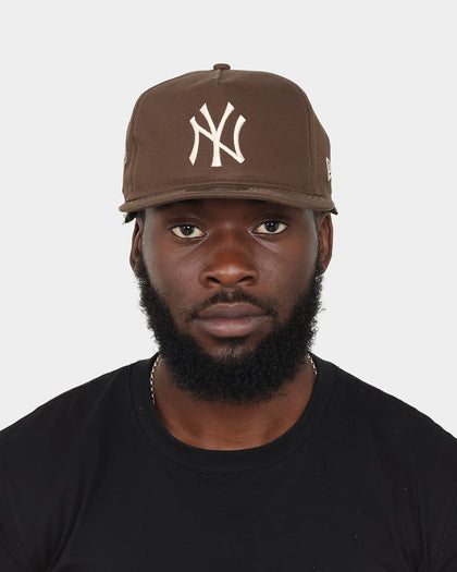 New Era New York Yankees 'Choc Wafer' Old Golfer Snapback Chocolate