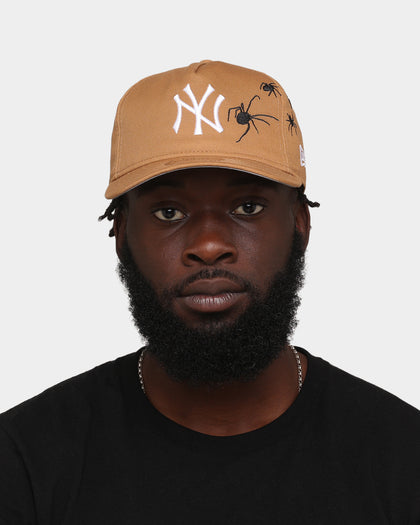 New Era New York Yankees 'Spider Crown' Old Golfer Snapback Wheat