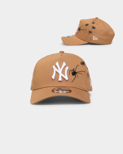 New Era New York Yankees 'Spider Crown' 9FORTY A-Frame Snapback Wheat