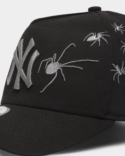 New Era New York Yankees 'Spider Crown' 9FORTY A-Frame Snapback Black
