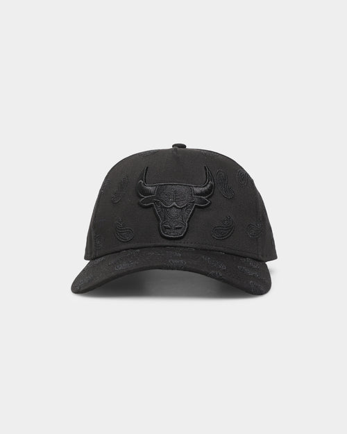 New Era Chicago Bulls 'Paisley All Over' 9FORTY A-Frame Snapback Paisley/Black