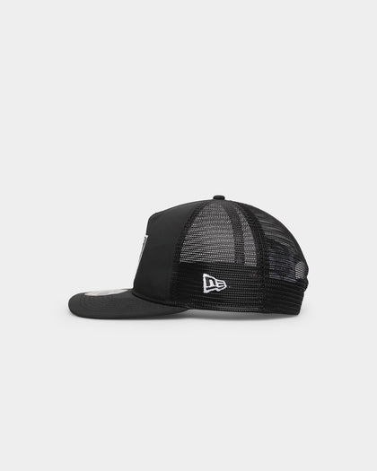 New Era Las Vegas Raiders 'OG Team Colour' Prolight Old Golfer Trucker Snapback OTC