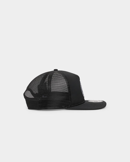New Era Brooklyn Nets 'OG Team Colour' Prolight Old Golfer Trucker Snapback OTC