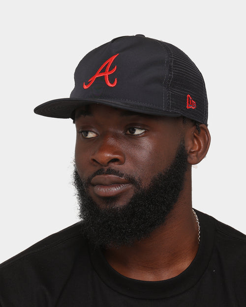 New Era Atlanta Braves 'OG Team Colour' Prolight Old Golfer Trucker Snapback OTC