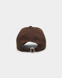 New Era Women's New York Yankees 9FORTY A-Frame Strapback Walnut