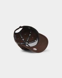New Era Women's New York Yankees 9FORTY A-Frame Strapback Walnut