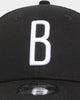 New Era Kids' Brooklyn Nets Ligature Side 9FORTY Strapback Original Team Colours