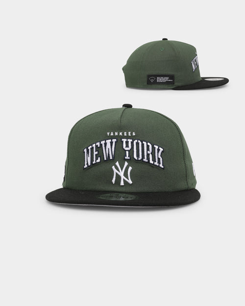 New Era New York Yankees 'Stencil Script' Golfer Snapback Cilantro Green/Black
