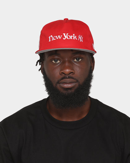 New Era New York Yankees 'Big Apple' Old Golfer Snapback Scarlet/White