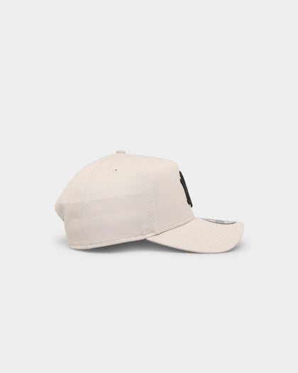 New Era New York Yankees 9FORTY A-Frame Snapback Stone